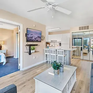 https://lighthouse-point-villas.ocean-city-hotels.net