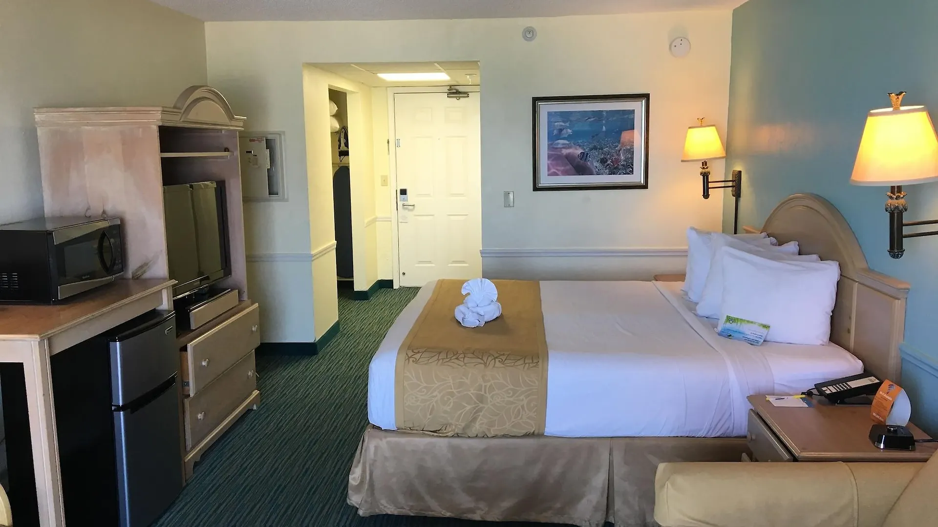 Days Inn By Wyndham Daytona Oceanfront Daytona Beach